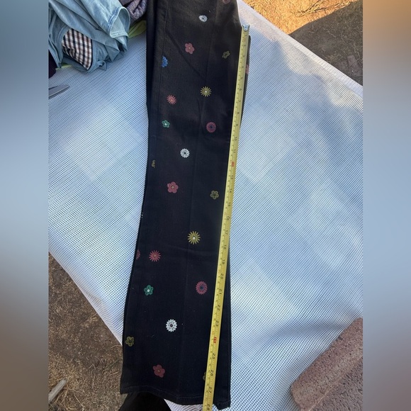 NWT $218 Black Mother The Insider Flood Fresh As A Daisy Jeans 24 - Picture 10 of 16